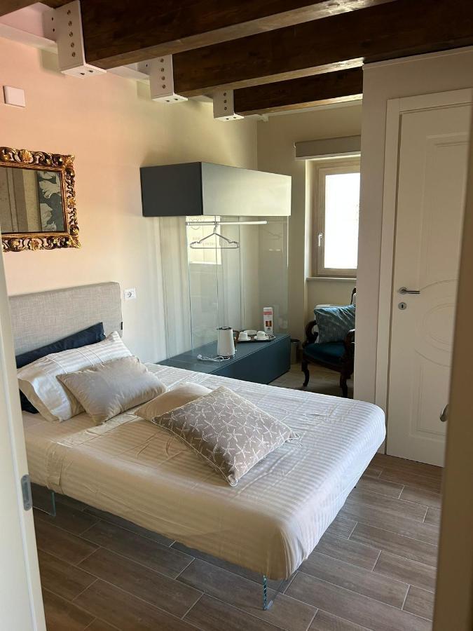 Bed and Breakfast La Fabbrica Di San Pietro Васто Екстер'єр фото